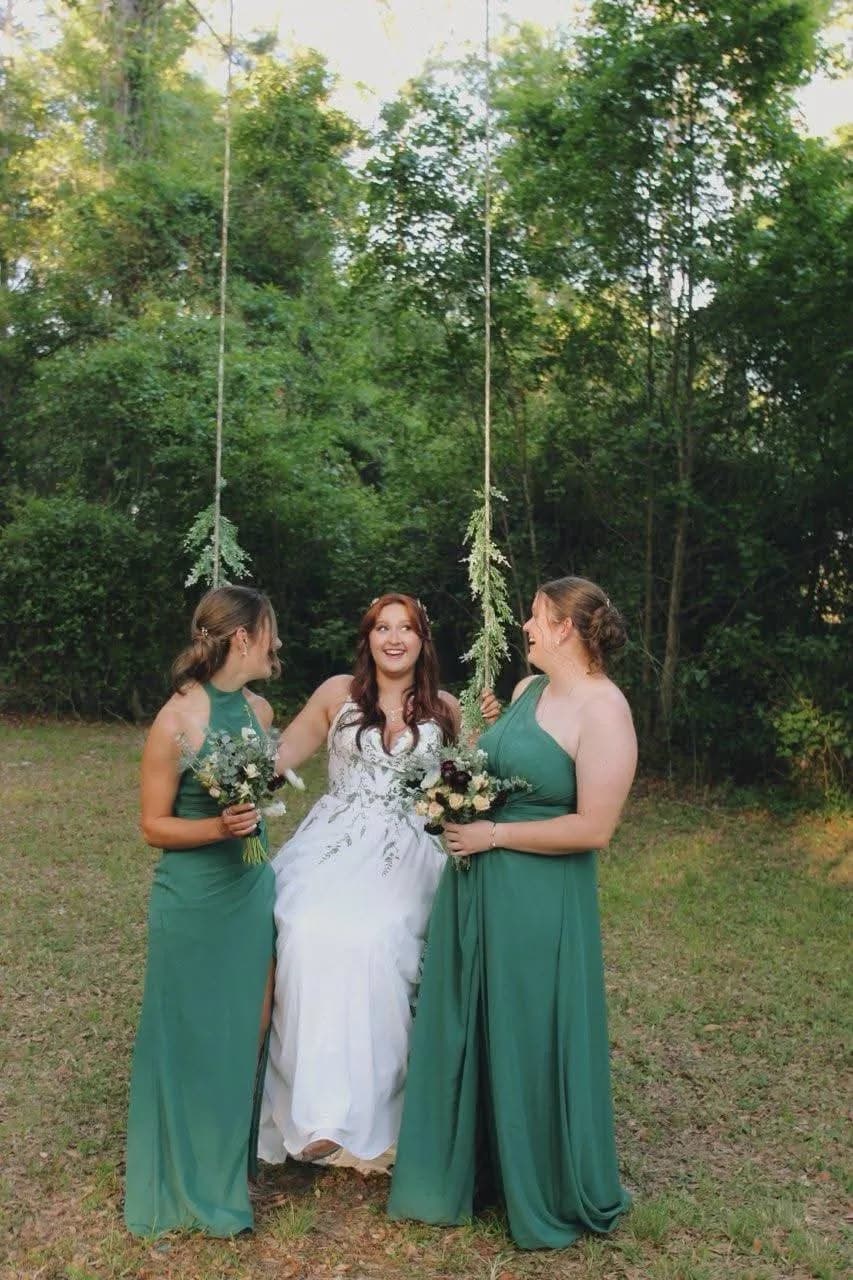bride-bridesmaids-swing